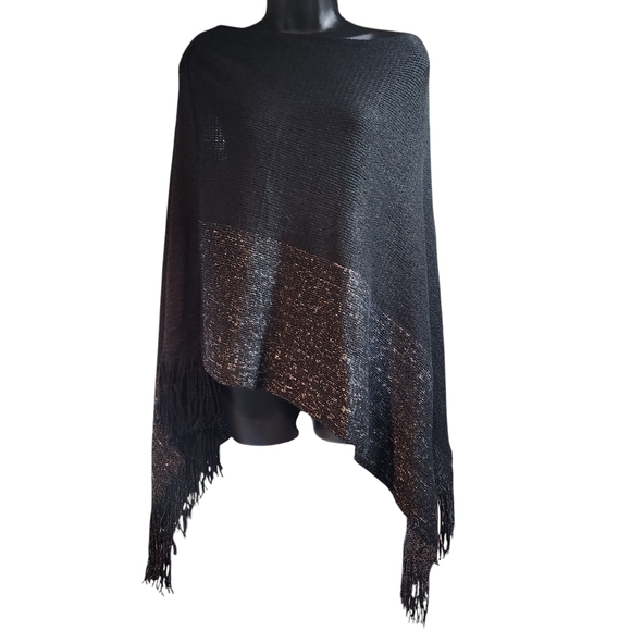 Womens Black And Metallic Knit Fringe Tassel Soft Poncho Cape Wrap Pullover - Picture 1 of 7